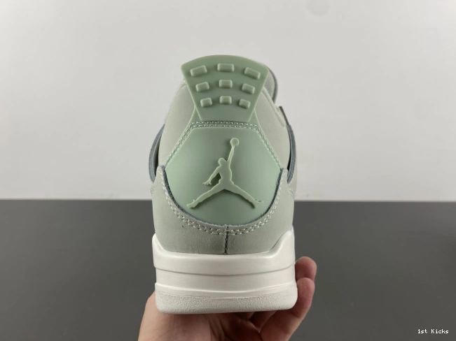 Air 4 HV0823-003 Seafoam (W) Jordan 0808